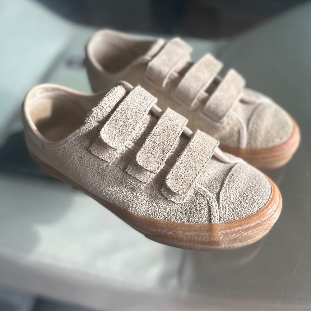 Vans suede beige velcro skate shoes sneakers size 4 mens/ size 6 women’s